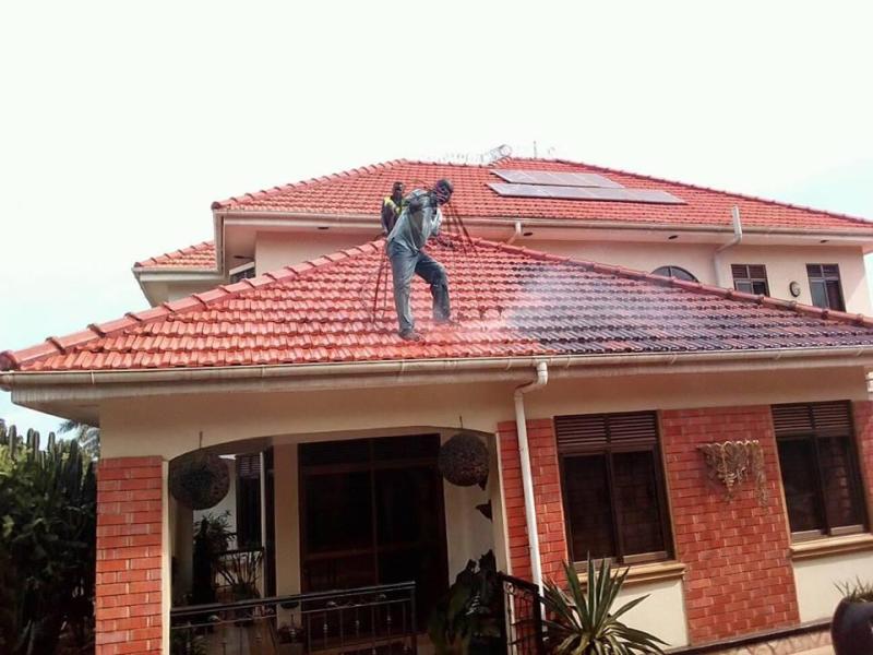 importance of cleaning your roof